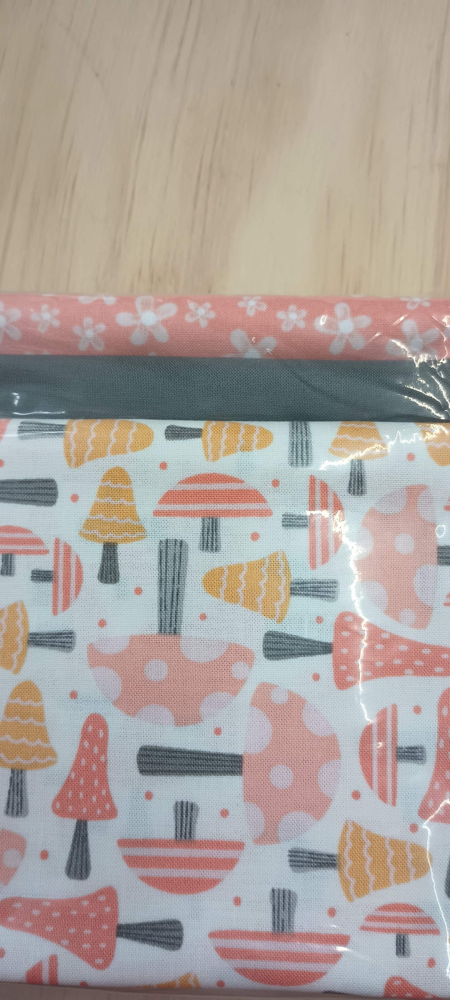 Mushrooms 3 yard bundle